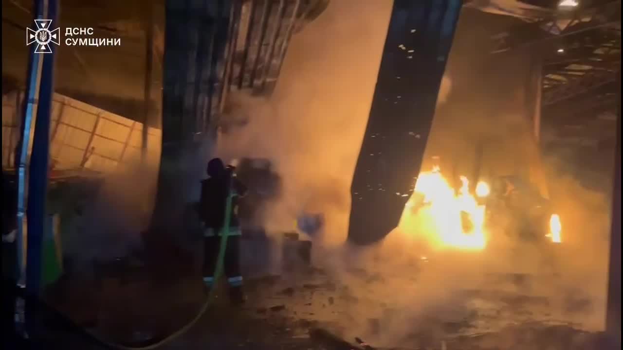 В Лебедине Сумской области беспилотник нанес удар по сельскохозяйственному предприятию