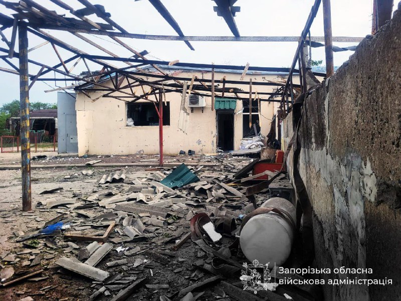 Three people were injured, one died as a result of Russian attacks on the Polohivskyi district