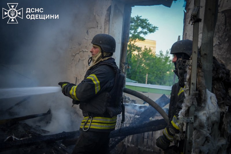 At least 13 people wounded as result of Russian Shahed-type drones attack in Odesa against residential infrastructure