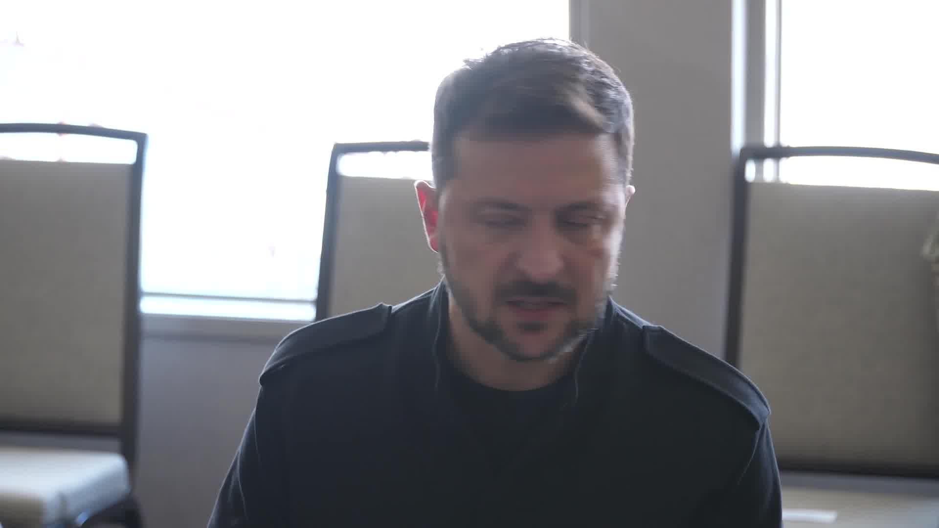 Zelenskyy met with Japanese Prime Minister Shigeru Ishiba on the sidelines of the G7 summit