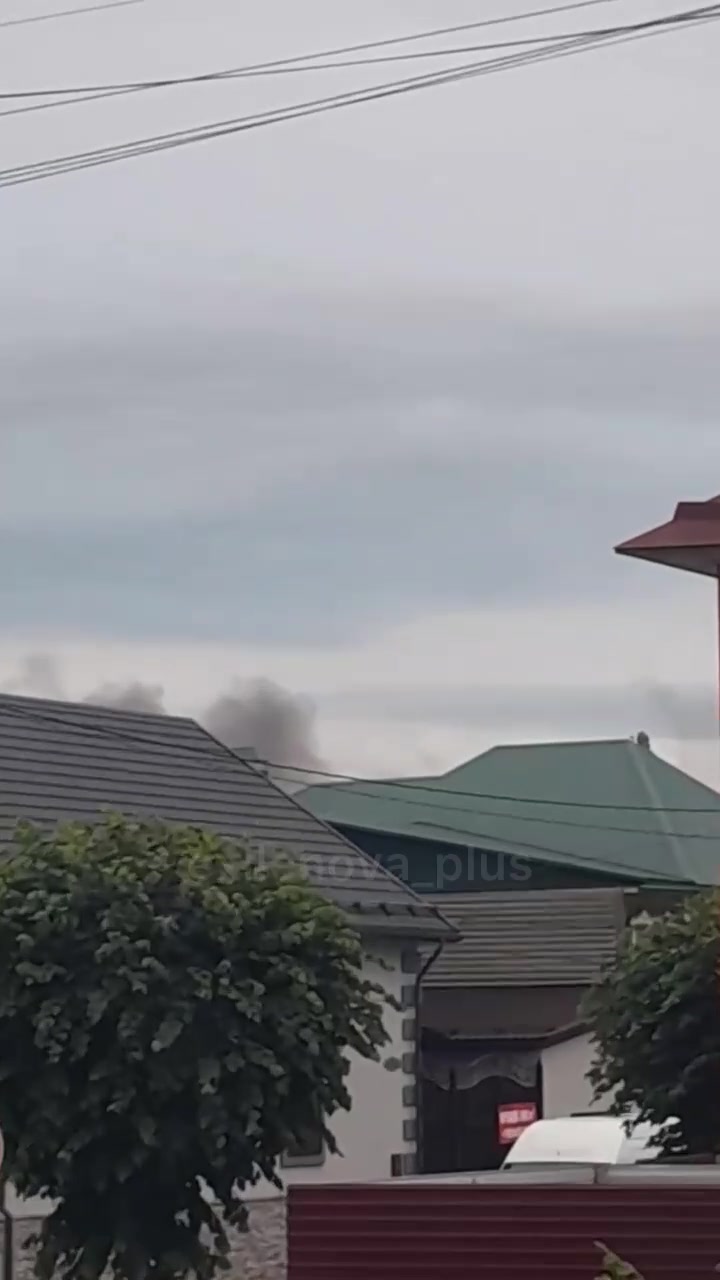 Explosions were reported at Yelets of Lipetsk region. Energiya enterprise was reportedly attacked