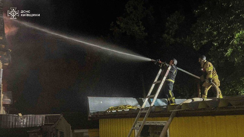 Škody v několika okresech Kyjevské oblasti v důsledku útoků dronů