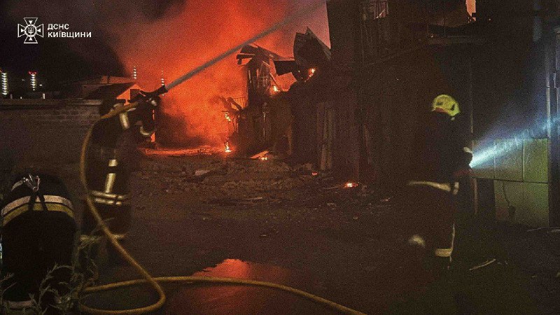 Škody v několika okresech Kyjevské oblasti v důsledku útoků dronů