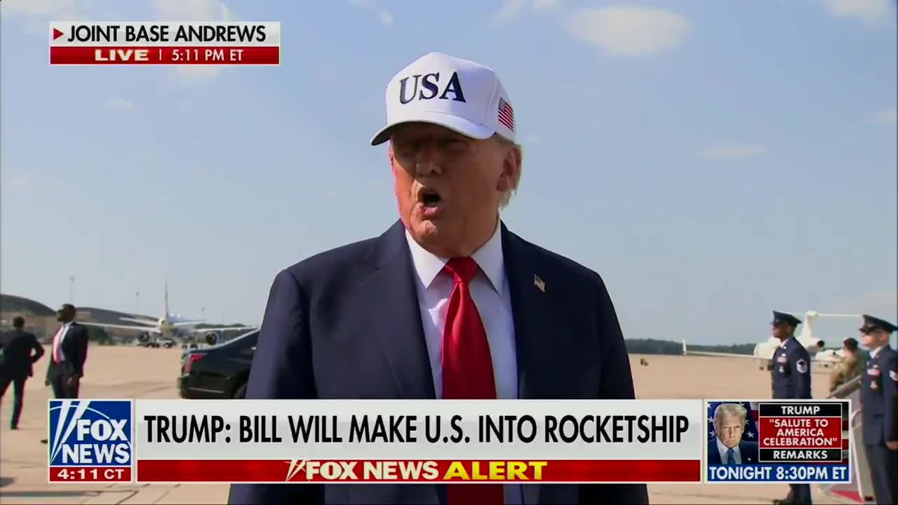 Trump puhelustaan Putinin kanssa: Keskustelimme myös Ukrainan sodasta, enkä ole siitä tyytyväinen. En edistynyt hänen kanssaan tänään lainkaan.