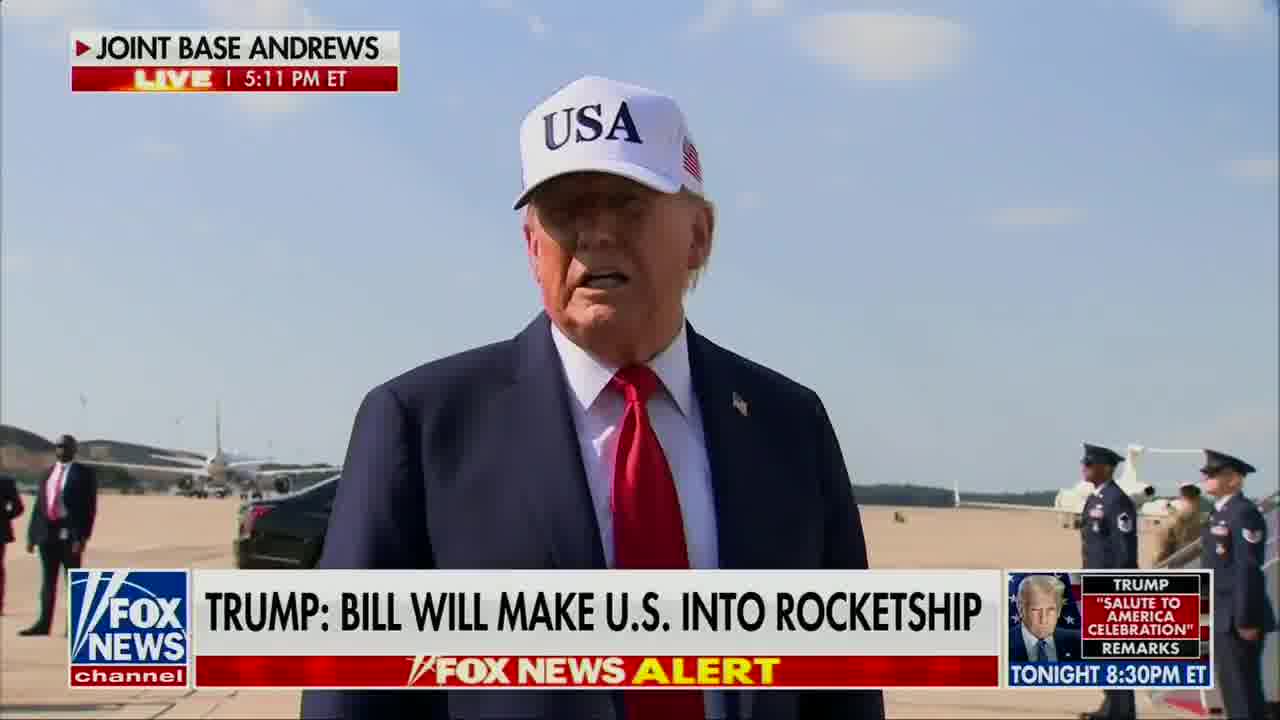 Trump puhelustaan Putinin kanssa: Keskustelimme myös Ukrainan sodasta, enkä ole siitä tyytyväinen. En edistynyt hänen kanssaan tänään lainkaan.