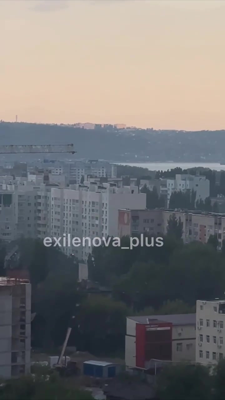 Дронови су напали Енгелса у Саратовској области Русије