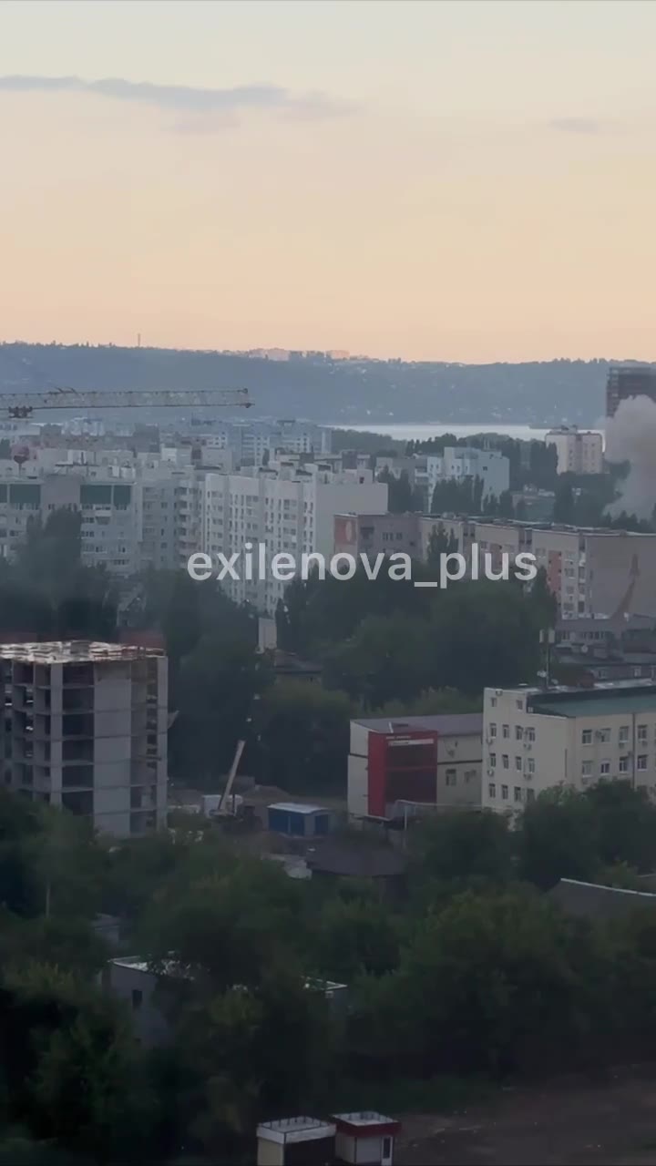 Дронови су напали Енгелса у Саратовској области Русије