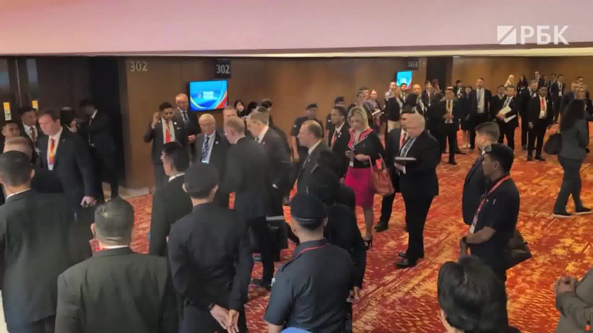 Lavrov and Rubio concluded the meeting, which lasted 50 minutes, reports an RBC correspondent.