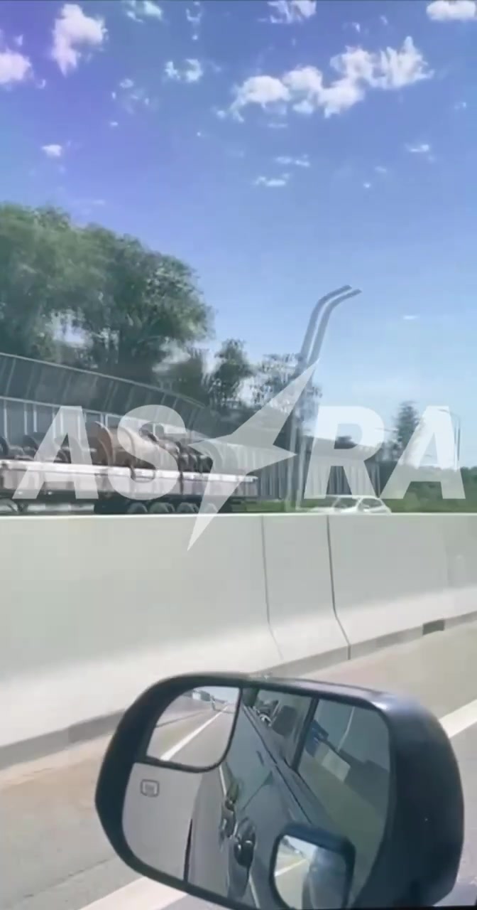 High alert in Moscow, special services looking for trucks that could deliver drones to the capital