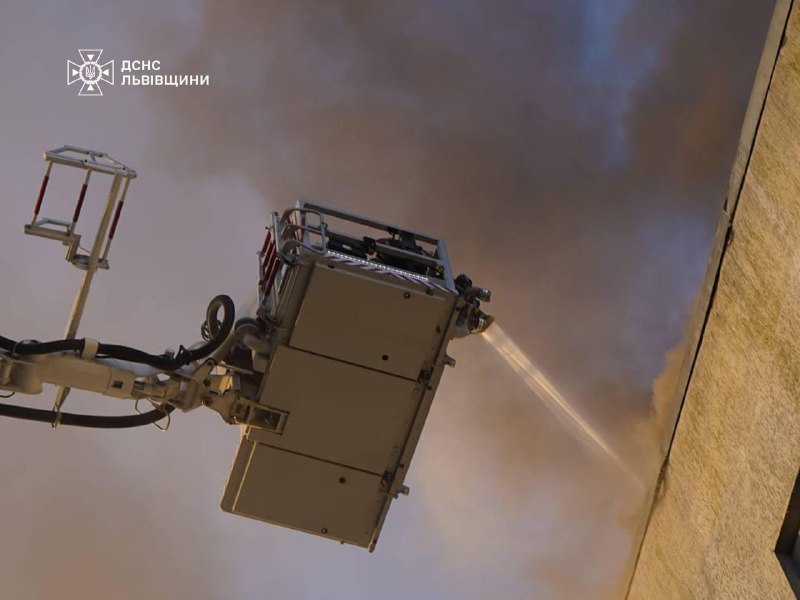 2 person killed, 14 wounded as result of Russian attack in Chernivtsi 