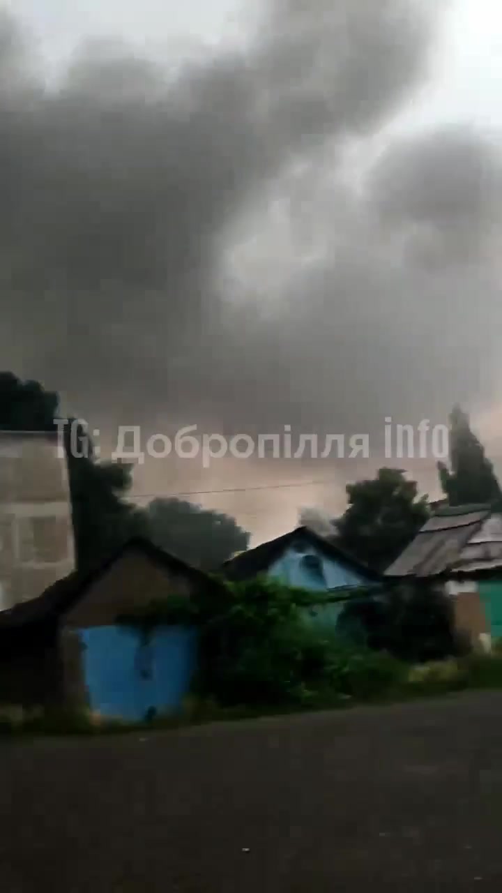 Fires in Bilytske of Donetsk region as result of shelling today 