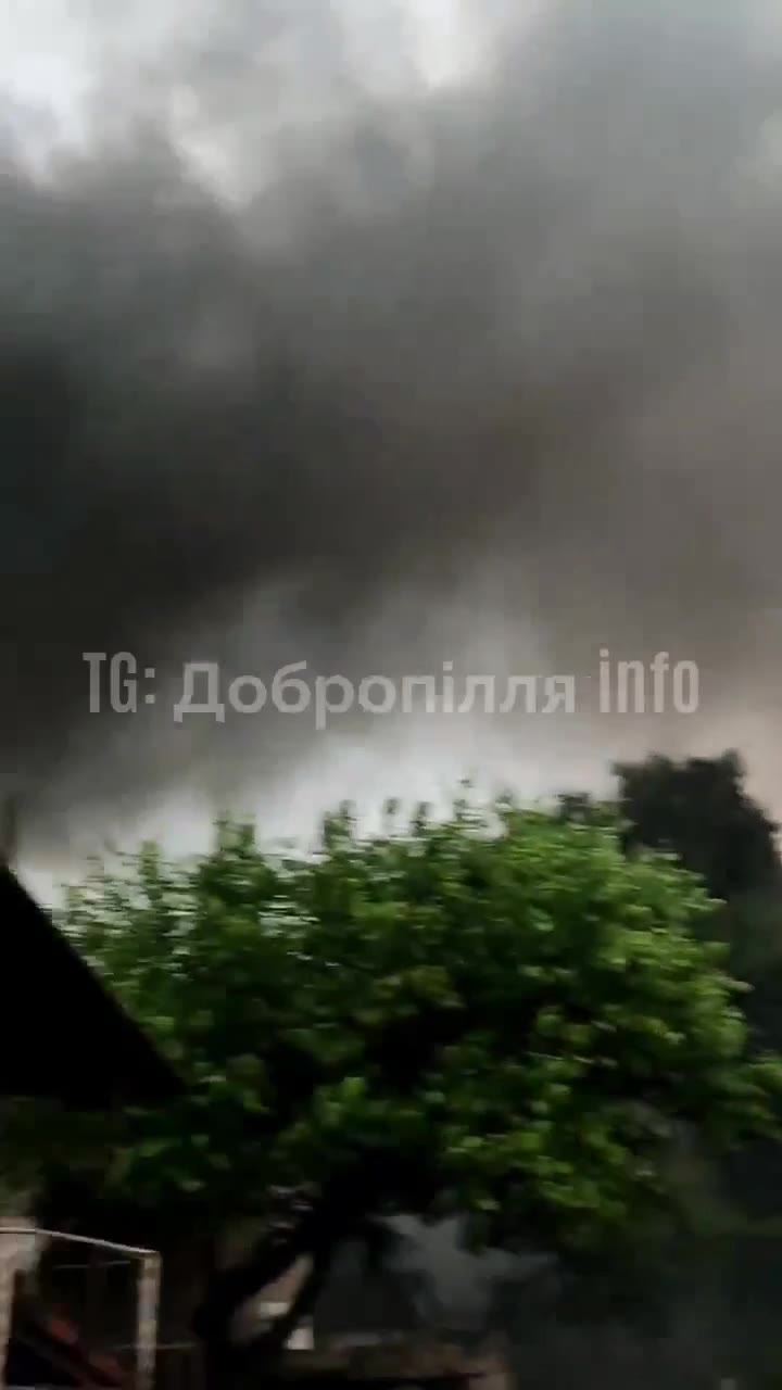 Fires in Bilytske of Donetsk region as result of shelling today 