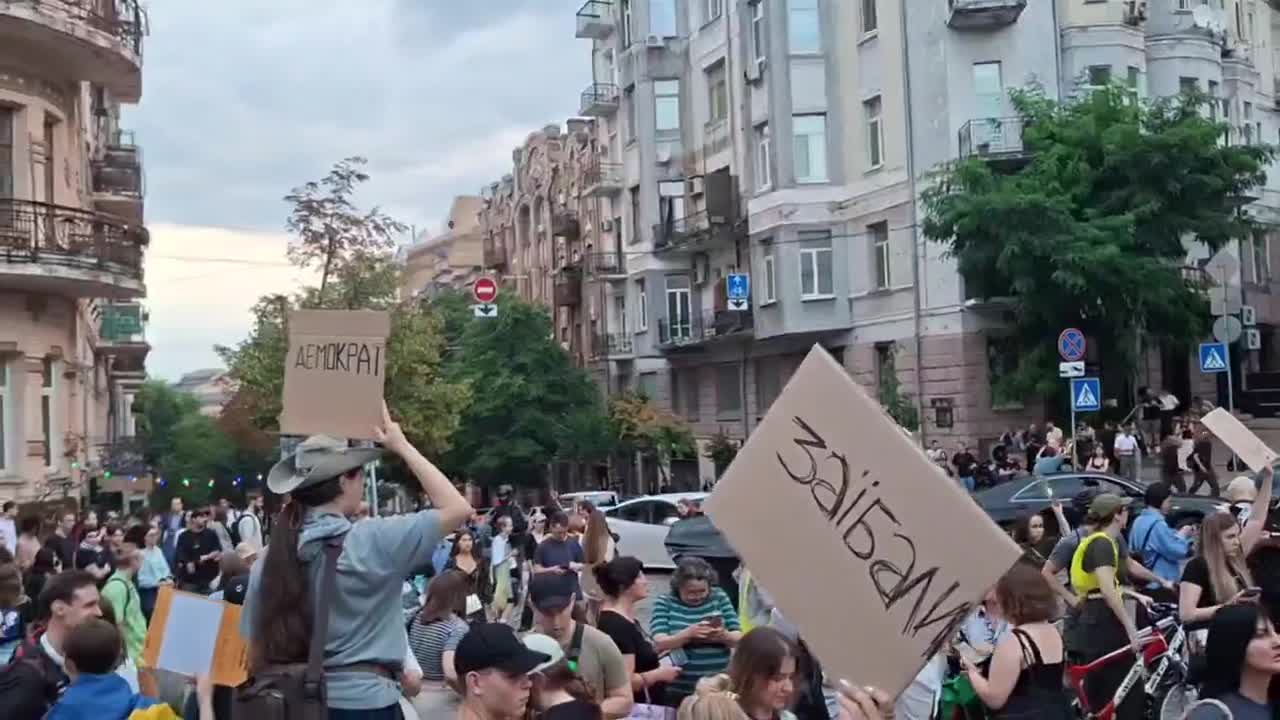 Protest gathered in Kyiv against law that limits independence of anti-corruption bodies in Ukraine 