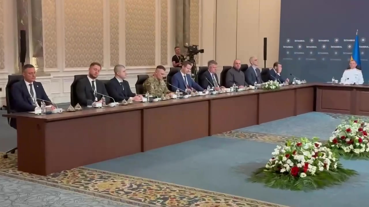 Ukraine-Russia talks ongoing in Istanbul 