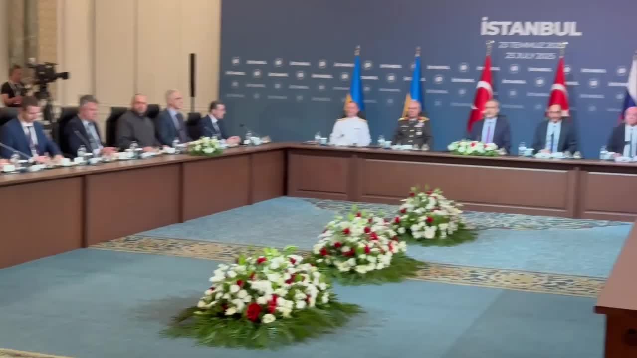 Ukraine-Russia talks ongoing in Istanbul 