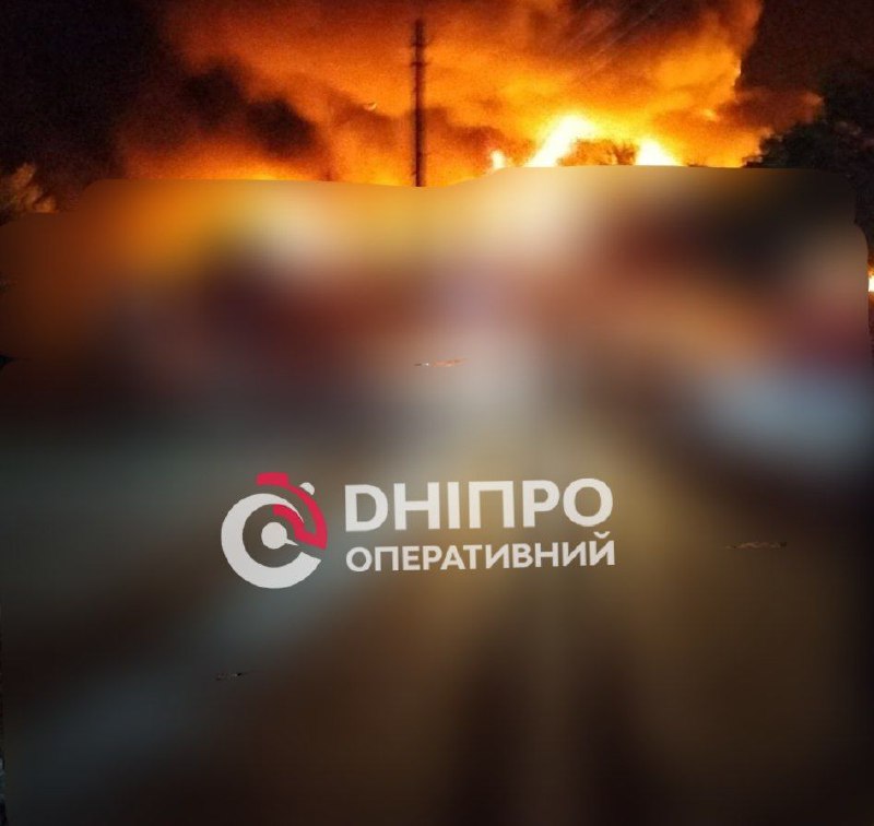 Big fire in Kamianske of Dnipropetrovsk region after drone strikes