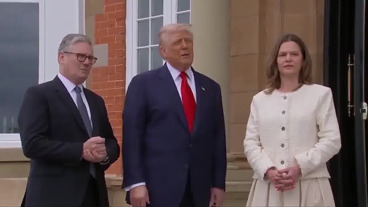 .@POTUS за Русия и Украйна: „Разочарован съм от президента Путин. Ще намаля тези 50 дни, които му дадох, на по-малък брой, защото мисля, че вече знам отговора какво ще се случи.