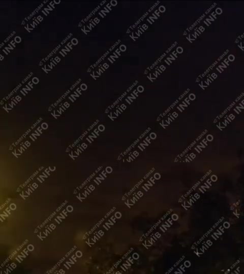 Many explosions and fires have been reported in Kyiv. And more Shahed-type drones are approaching the city