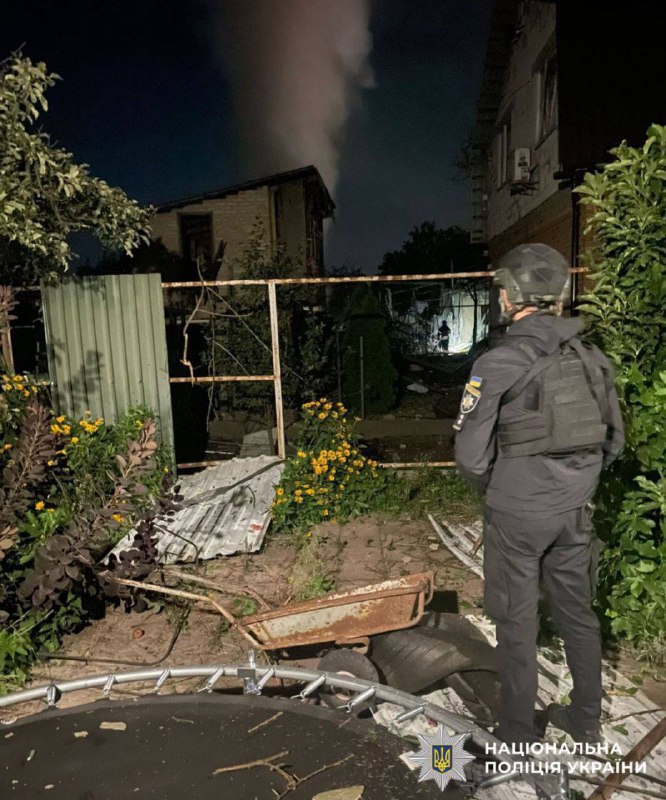 基辅地区布查夜间无人机袭击造成 2 人受伤