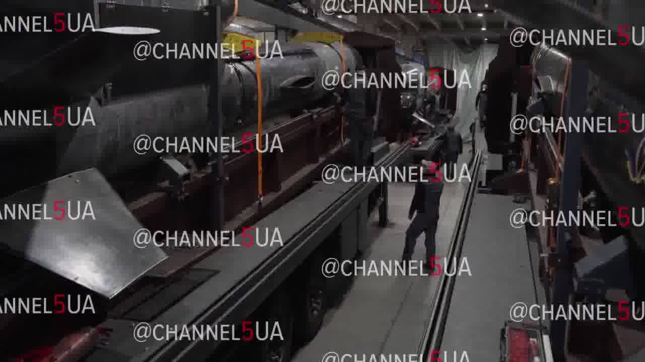 President Zelensky confirmed successful tests of Flamingo cruise missile, says a missile with a range of 3000kms could be in serial manufacture by February