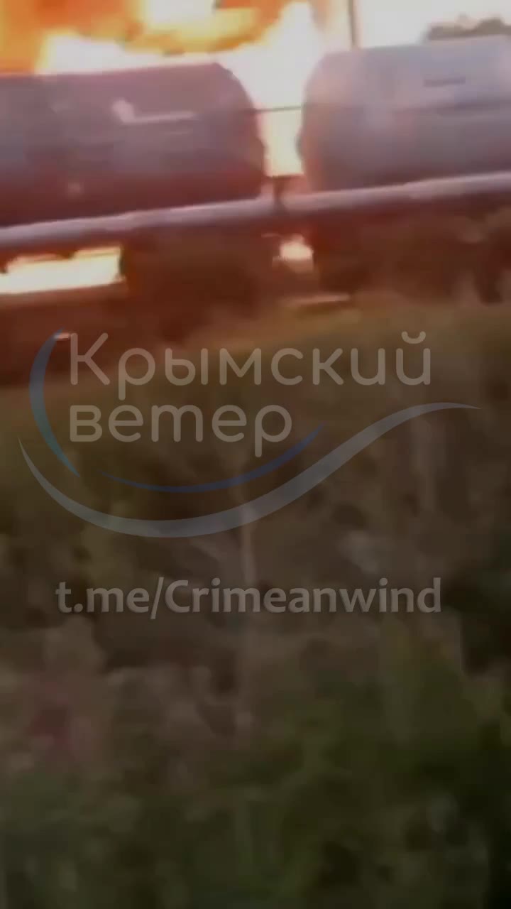 Ukrainian Special operation forces have destroyed an echelon with fuel in occupied Dzhankoi