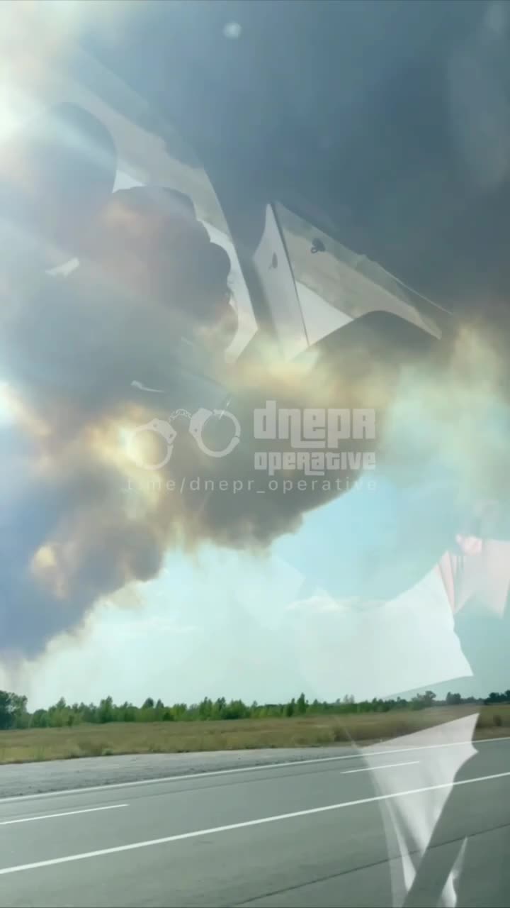 Велики шумски пожар у близини села Орилско у Дњепропетровској области