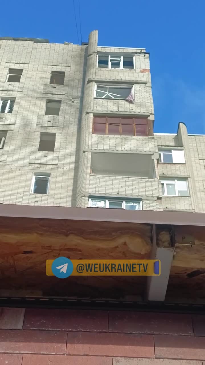 2 person wounded as result of Molniya drone strike in Sumy this morning