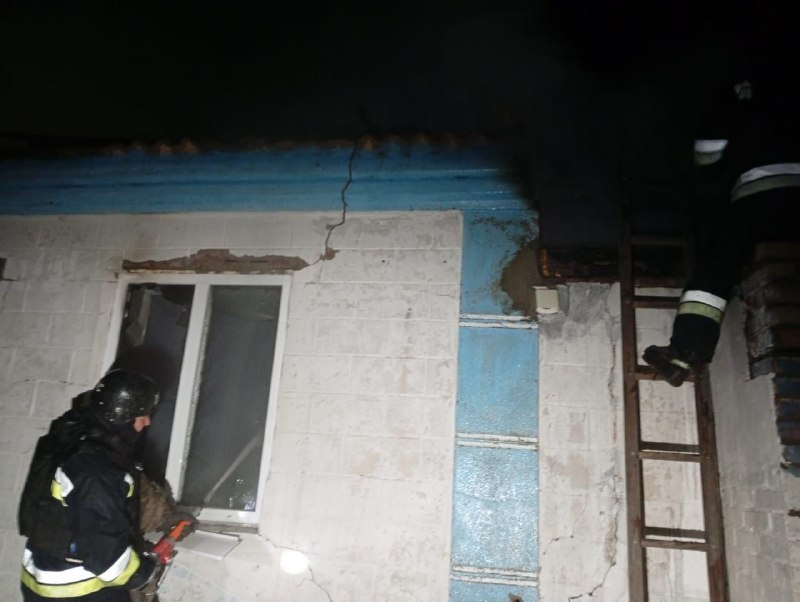 Deux personnes blessées suite à un raid de drones dans la ville de Dnipro