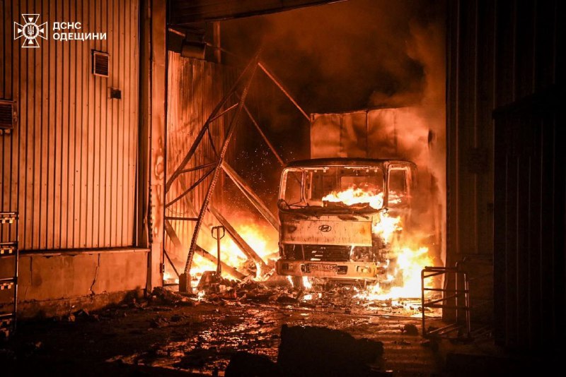 Several fires caused by drone raid in Odesa overnight 