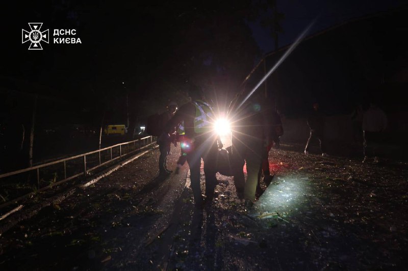 2 person killed, including a child and 18 wounded as result of Russian attack in Kyiv