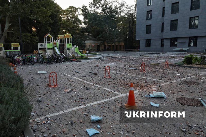 3 people wounded as result of Russian drones attack against civilian infrastructure in Odesa