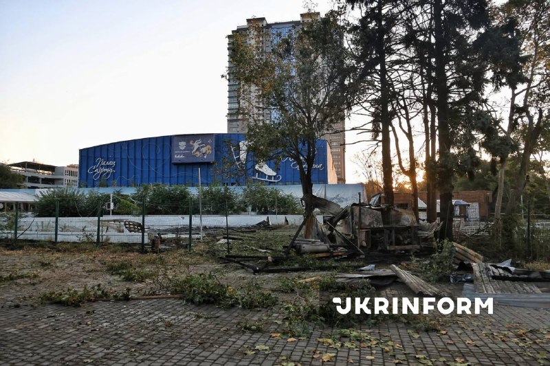 3 people wounded as result of Russian drones attack against civilian infrastructure in Odesa