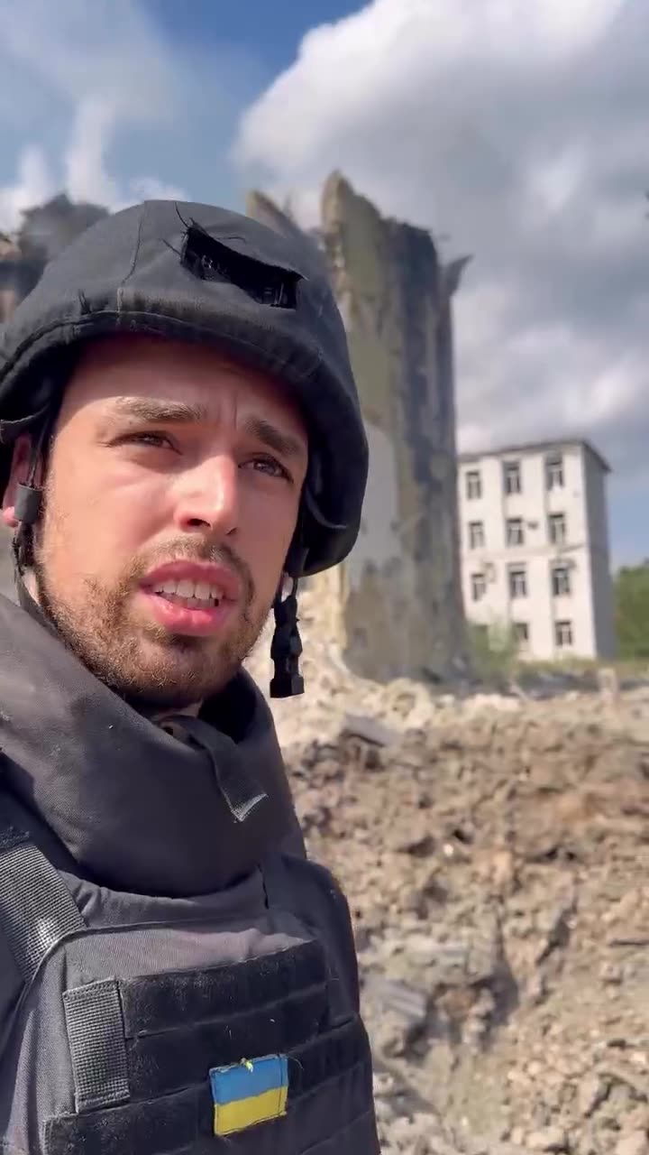 Airstrikes destroyed a hospital in Kostiantynivka