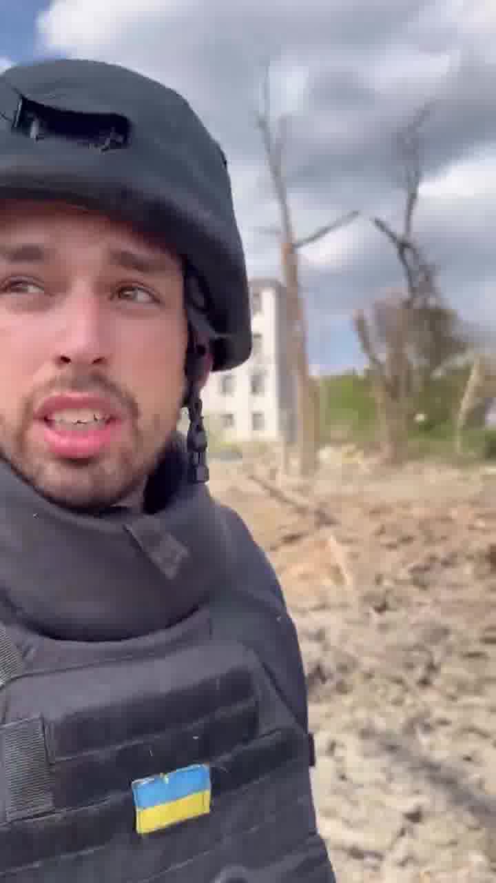 Airstrikes destroyed a hospital in Kostiantynivka