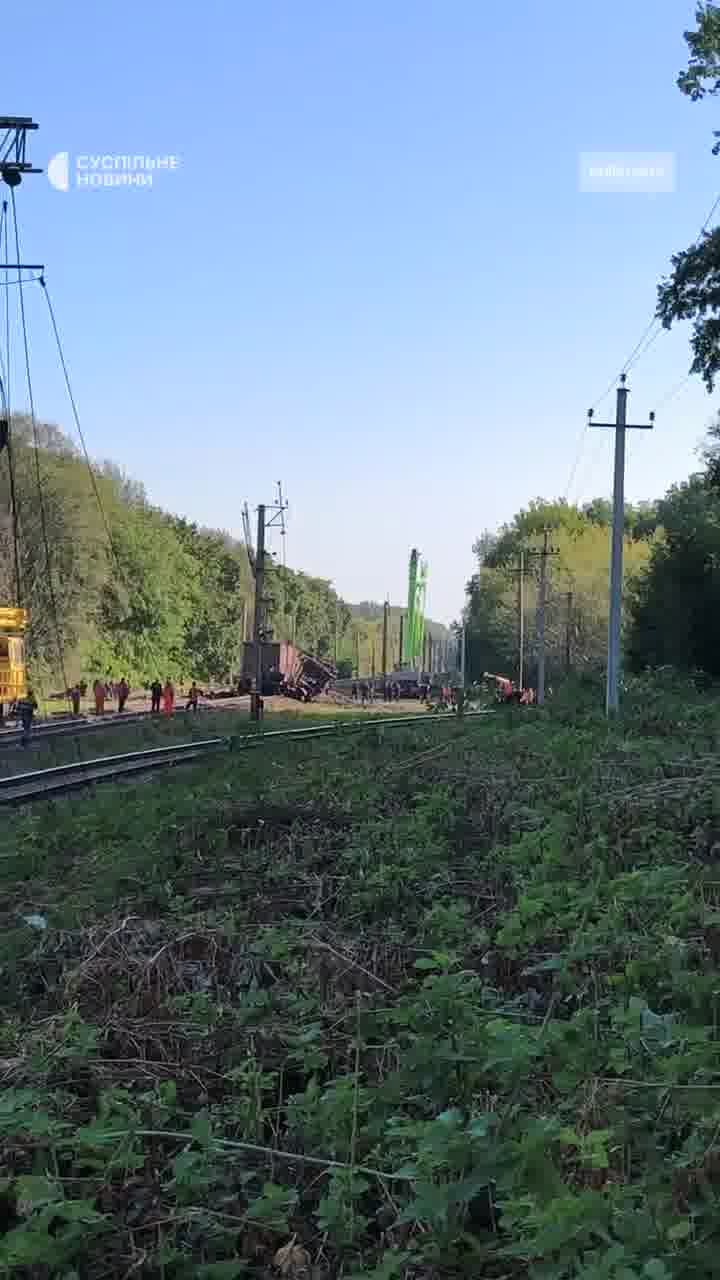 Railways damaged in Kyiv region as result of the overnight explosion 
