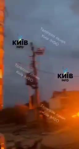 Niekoľko domov bolo poškodených v dôsledku útoku dronu v Borščahivke v Kyjeve