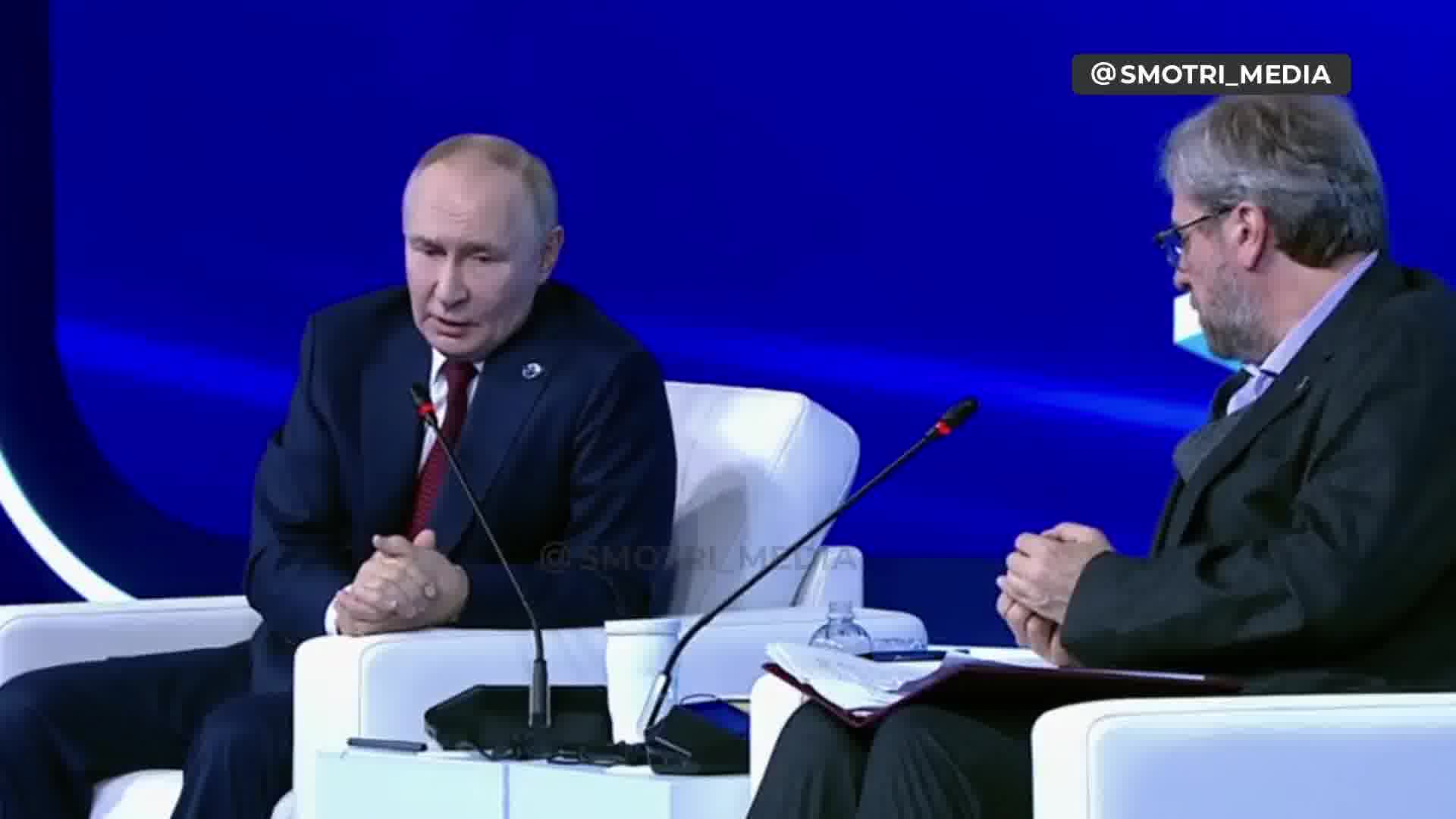 Putin threatens to attack Ukrainian Nuclear Power Plants