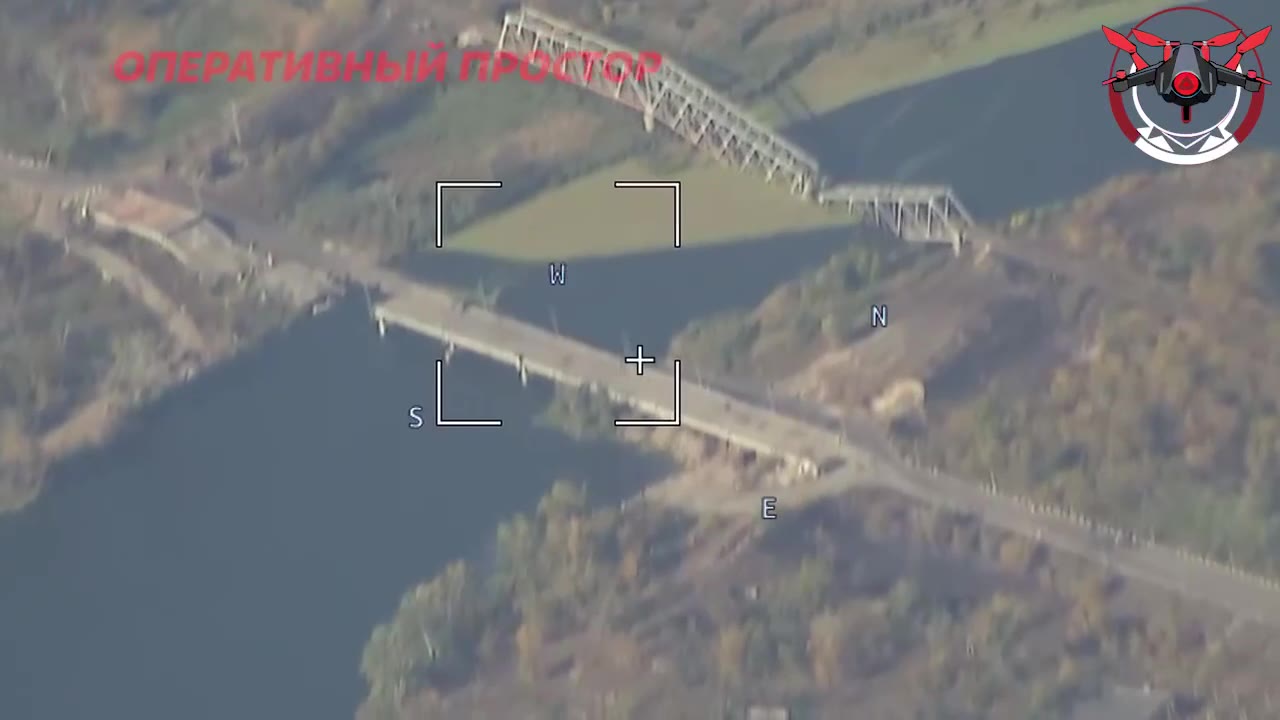 Russian air strike at the bridge over Siverskiy Donets river near Raihorodok