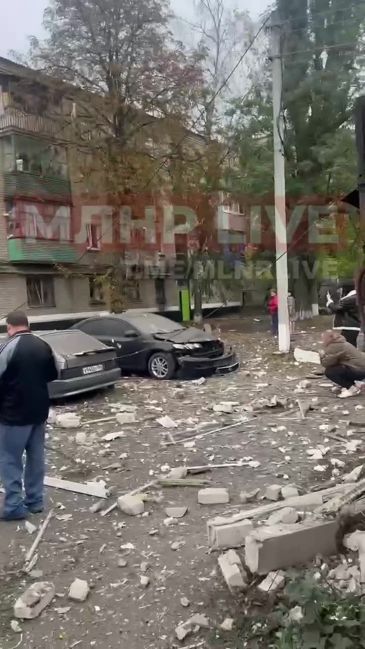 A residential house was partially destroyed in household gas explosion in Khrustalnyi(formerly Krasnyi Luch) at the occupied part of Luhansk region