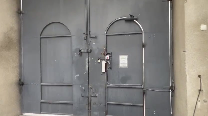 Security service of Ukraine and police conducting searches at Lavra cathedral in Pochaiv