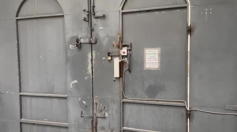 Security service of Ukraine and police conducting searches at Lavra cathedral in Pochaiv