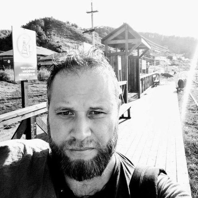 Reportér ruskej štátnej mediálnej agentúry RIA Novosti Ivan Zuew bol zabitý na okupovanej časti Záporožskej oblasti Ukrajiny. Ďalší reportér Jurij Vojtkevič bol zranený.