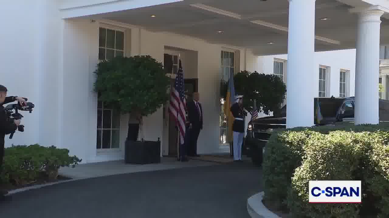 President Trump welcomes Ukrainian President Zelensky to the White House