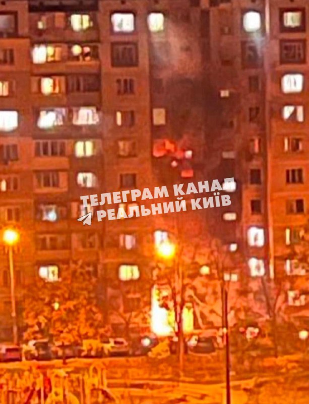 Fires at Pechersk and Darnytsia as result of drones strikes