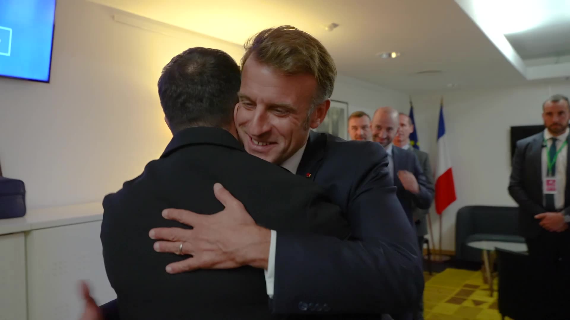 President Zelensky met with President Macron