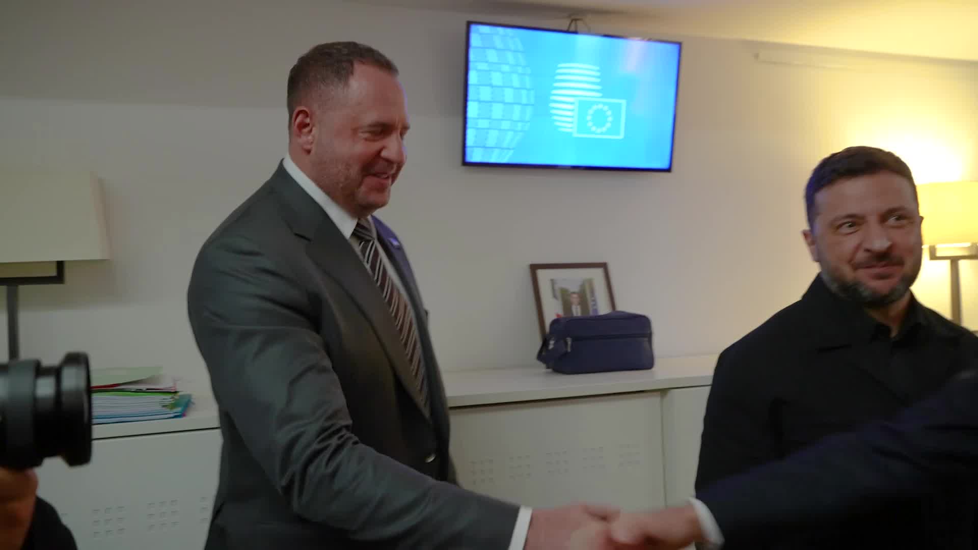 President Zelensky met with President Macron