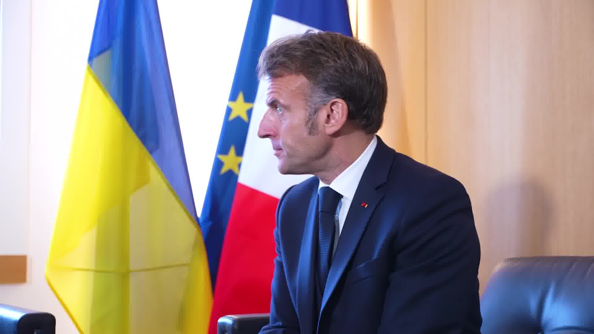 President Zelensky met with President Macron