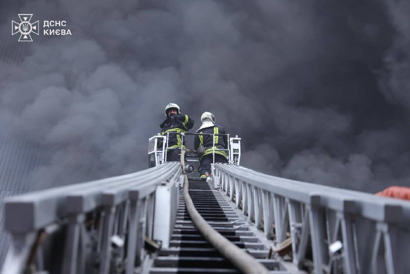 Firefighters using helicopters to extinguish fires in Kyiv