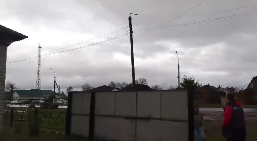 V Pogare v Brjanskej oblasti bol hlásený útok dronmi.