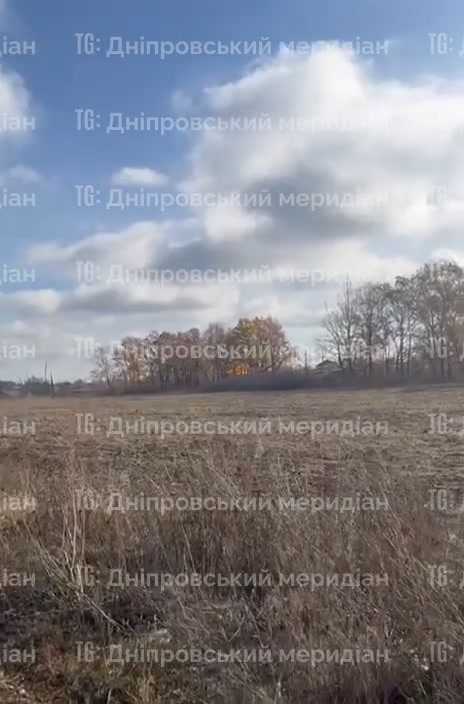 At least 6 explosions were reported in Vasylkivka of Dnipropetrovsk region, town in under drones raid